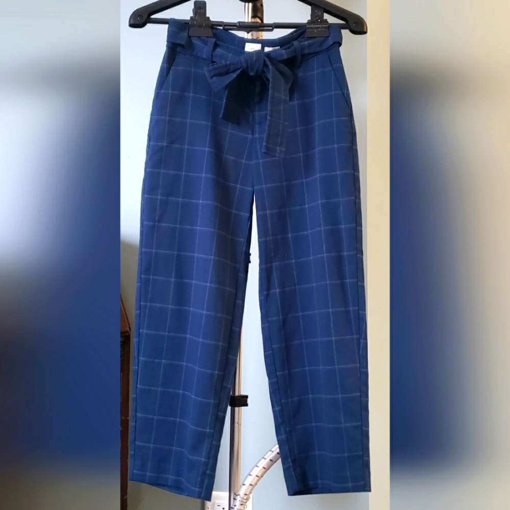 A New Day Plaid Trouser with a belt tie SZ 12